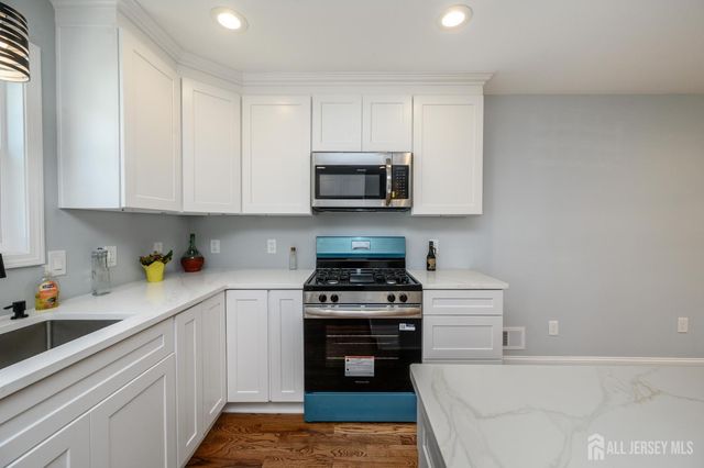 270 Alpine Way, Old Bridge, NJ 08879