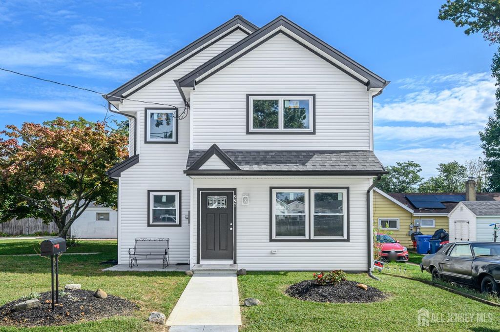 270 Alpine Way, Old Bridge, NJ 08879