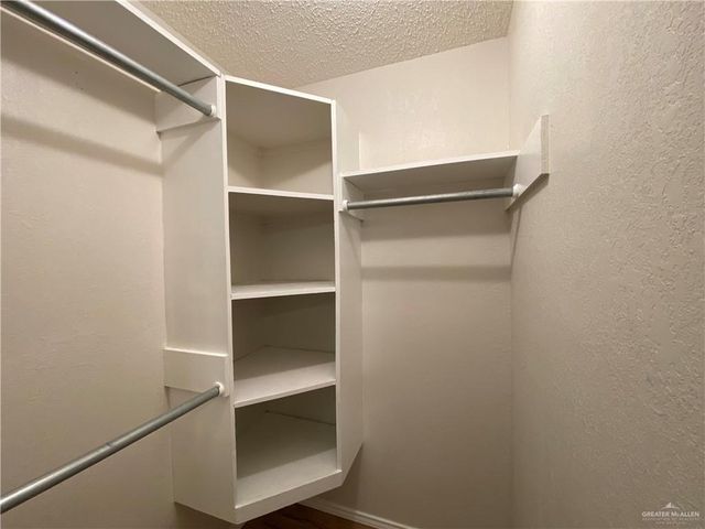 2132 W Iris Avenue 3, Mcallen, TX 78501