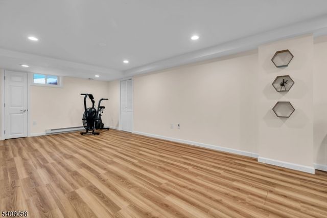 245 Leeham Ave, Bridgewater Twp., NJ 08807