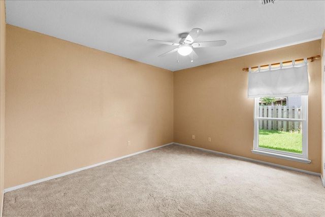 2119 Willow Dell Drive, Seabrook, TX 77586