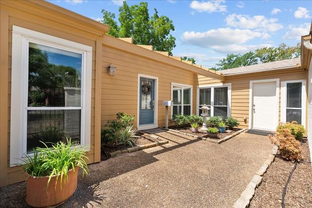 2119 Willow Dell Drive, Seabrook, TX 77586