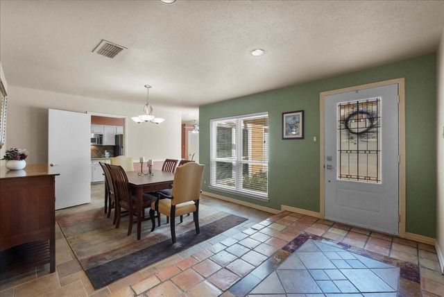 2119 Willow Dell Drive, Seabrook, TX 77586