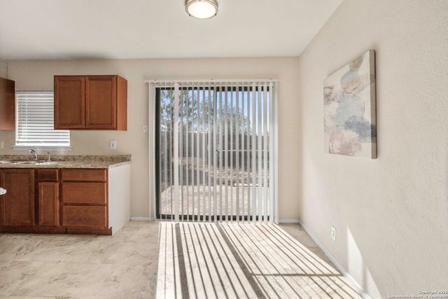 5202 Sachem, San Antonio, TX 78242