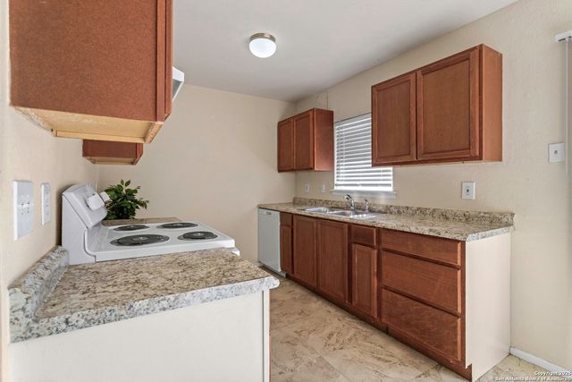 5202 Sachem, San Antonio, TX 78242