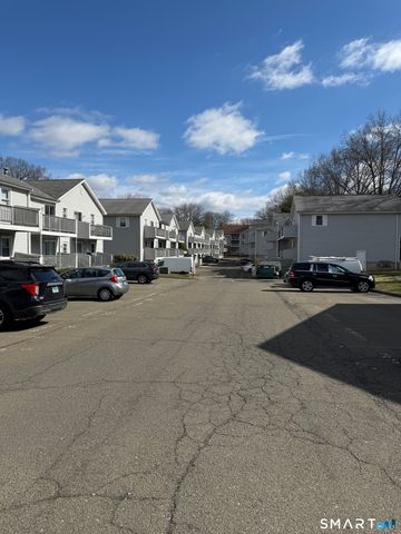 335 Glendale Avenue G11, Bridgeport, CT 06606