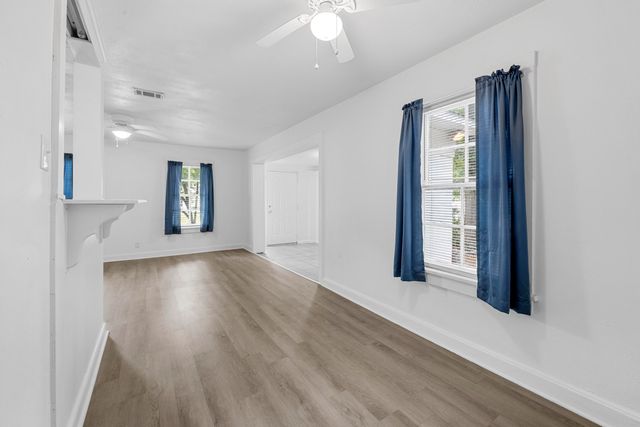 324 Dixie Street, Crestview, FL 32536