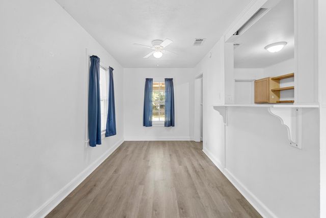 324 Dixie Street, Crestview, FL 32536