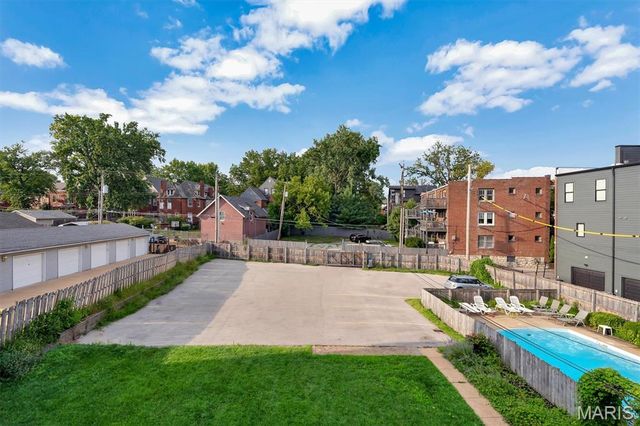4309 Maryland Avenue 10B, St Louis, MO 63108