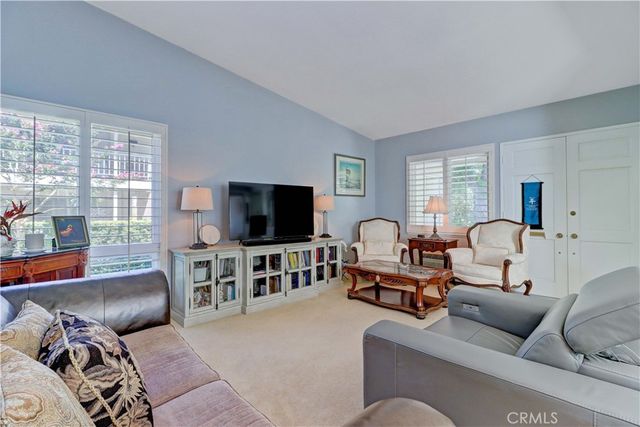 30 Calle Aragon E, Laguna Woods, CA 92637