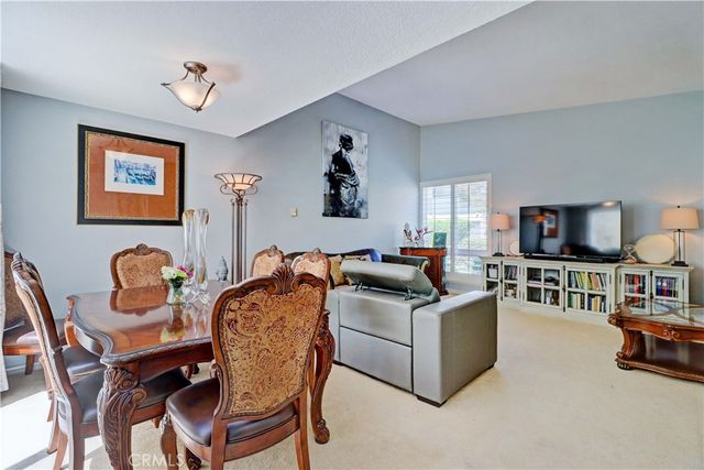 30 Calle Aragon E, Laguna Woods, CA 92637