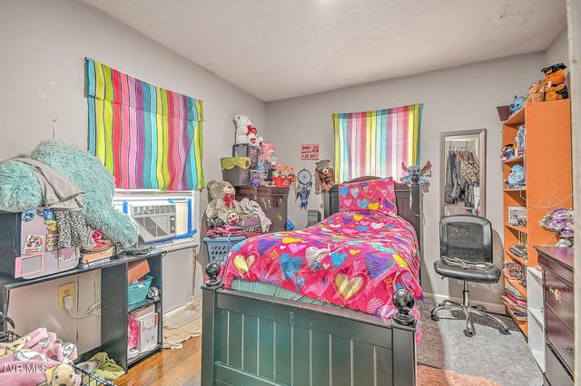 1620 Highpoint Avenue, Kingsport, TN 37665