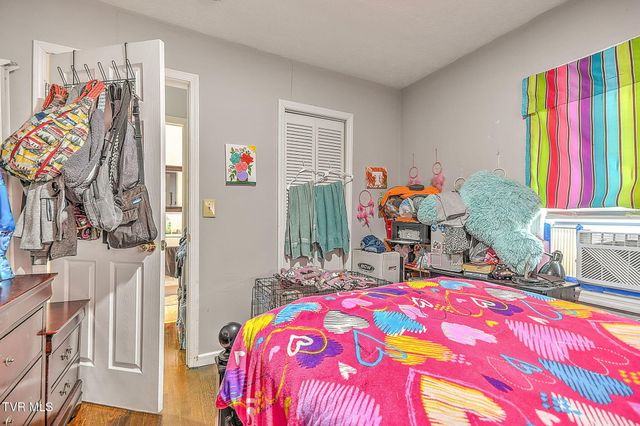 1620 Highpoint Avenue, Kingsport, TN 37665
