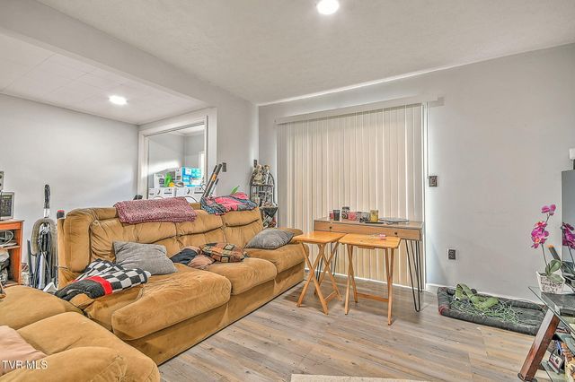 1620 Highpoint Avenue, Kingsport, TN 37665