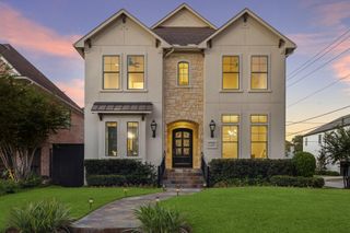 4400 Effie Street, Bellaire, TX 77401
