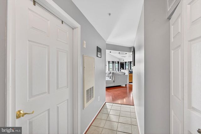 14100 FARNSWORTH LN #2406, Upper Marlboro, MD 20772