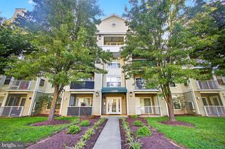 14100 FARNSWORTH LN #2406, Upper Marlboro, MD 20772