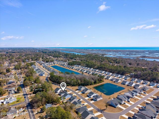 9152 Island Shore Avenue, Calabash, NC 28467