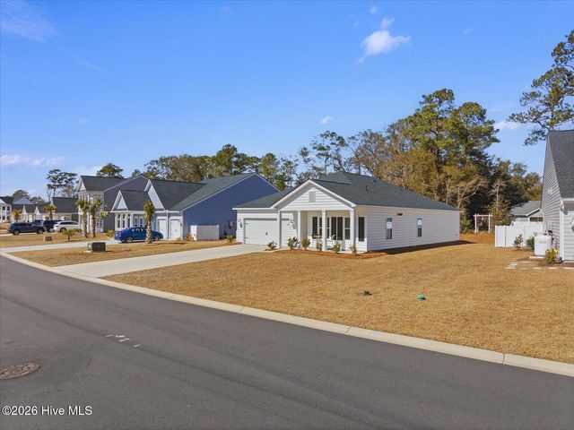 9152 Island Shore Avenue, Calabash, NC 28467