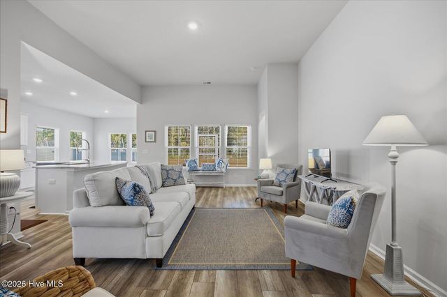 9152 Island Shore Avenue, Calabash, NC 28467