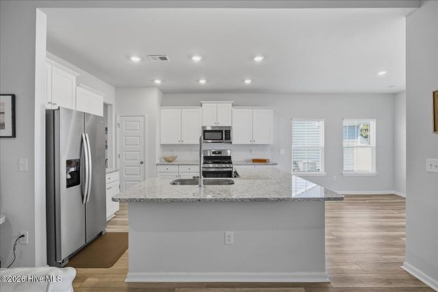 9152 Island Shore Avenue, Calabash, NC 28467