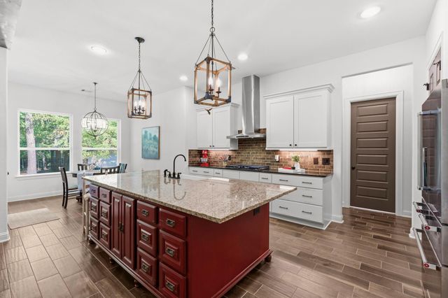 248 Fire Sky Road, Huntsville, TX 77340