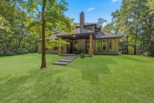 248 Fire Sky Road, Huntsville, TX 77340