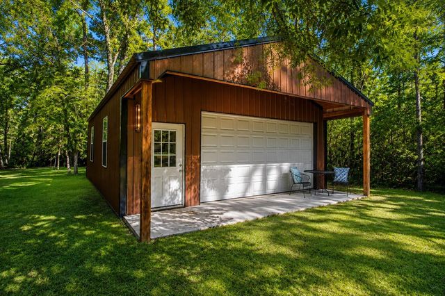 248 Fire Sky Road, Huntsville, TX 77340