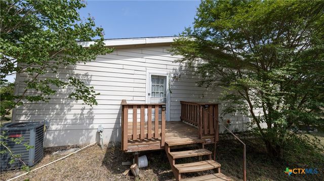 1400 Seminole Trail, Dale, TX 78616