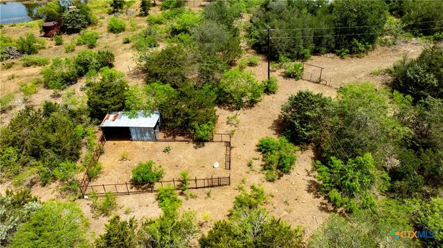 1400 Seminole Trail, Dale, TX 78616