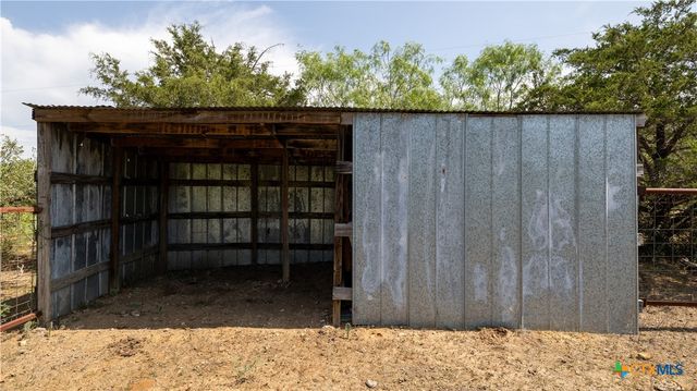 1400 Seminole Trail, Dale, TX 78616