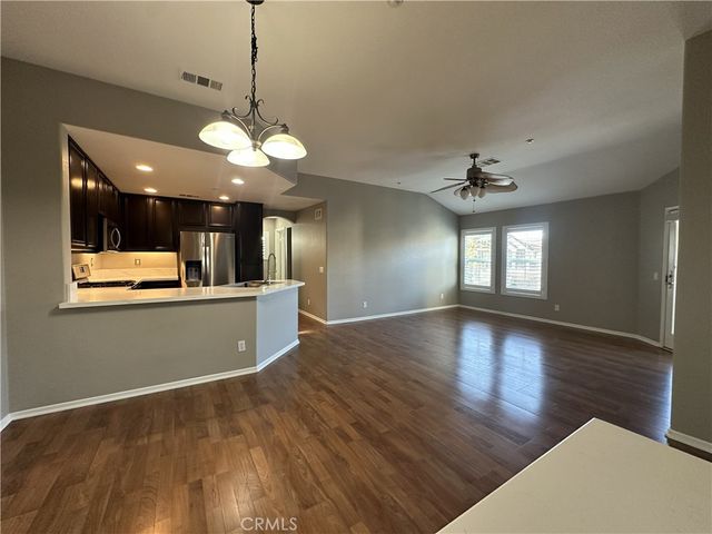 25190 Crest Haven Street 2, Murrieta, CA 92562