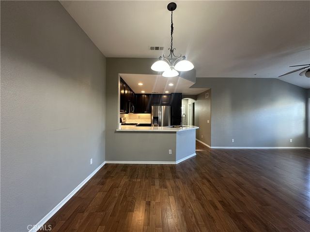 25190 Crest Haven Street 2, Murrieta, CA 92562