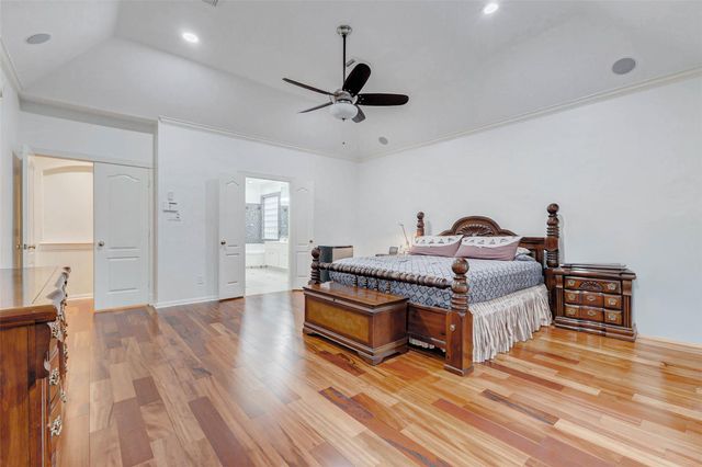 2023 Foreland Drive, Houston, TX 77077