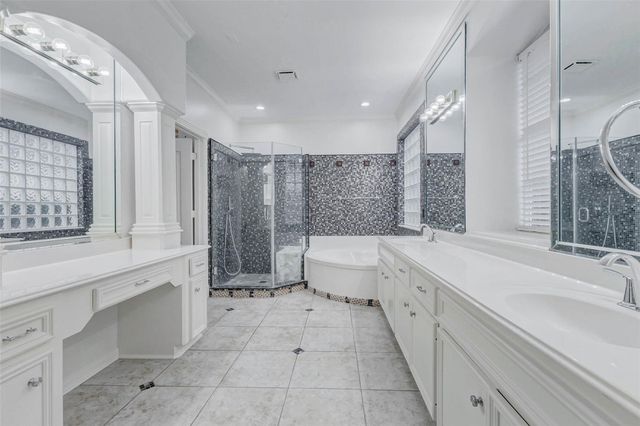 2023 Foreland Drive, Houston, TX 77077