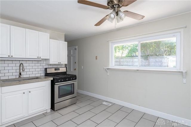 1227 Frayne Drive, New Carlisle, OH 45344