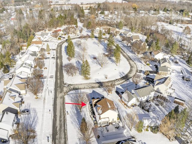 1725 Parkside Place, Lima, NY 14485