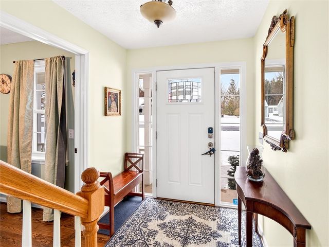 1725 Parkside Place, Lima, NY 14485