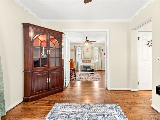 1725 Parkside Place, Lima, NY 14485