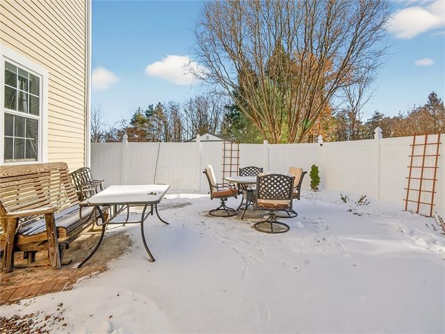 1725 Parkside Place, Lima, NY 14485