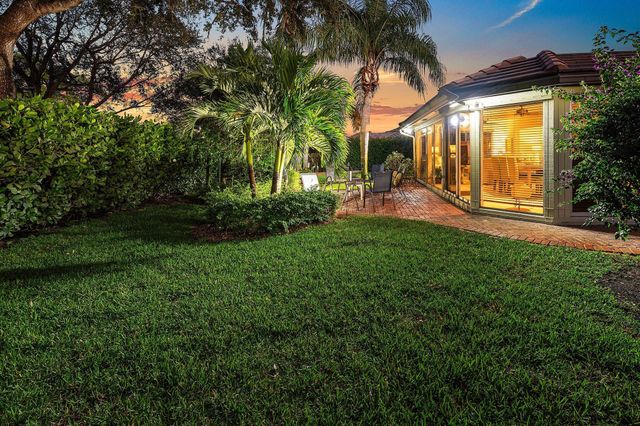 481 Forestview Drive, Atlantis, FL 33462