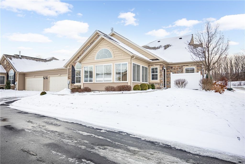 3245 Abbey Road, Canandaigua Town, NY 14424