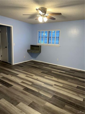 1601 S Oklahoma Avenue, Weslaco, TX 78596