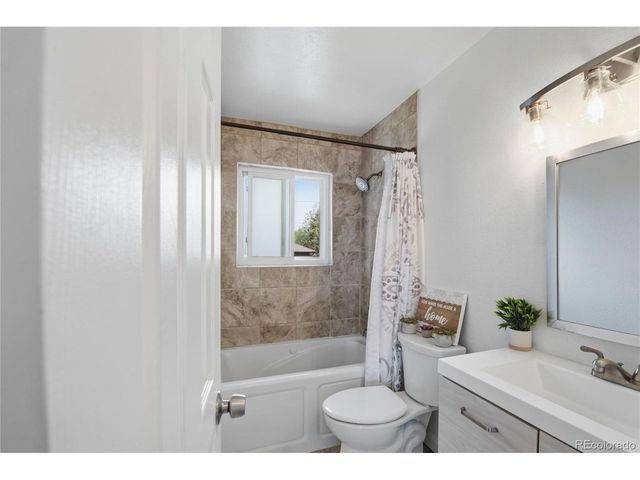 580 W 79th Pl, Denver, CO 80221