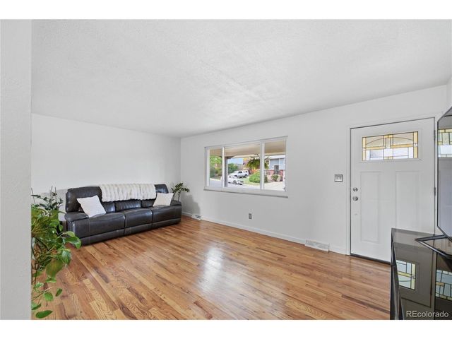 580 W 79th Pl, Denver, CO 80221