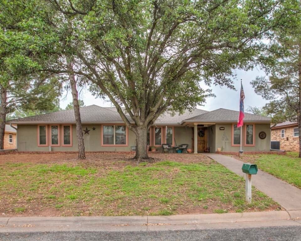 Image 1 of property listing at 3713 Tridens Trail, San Angelo, TX 76904