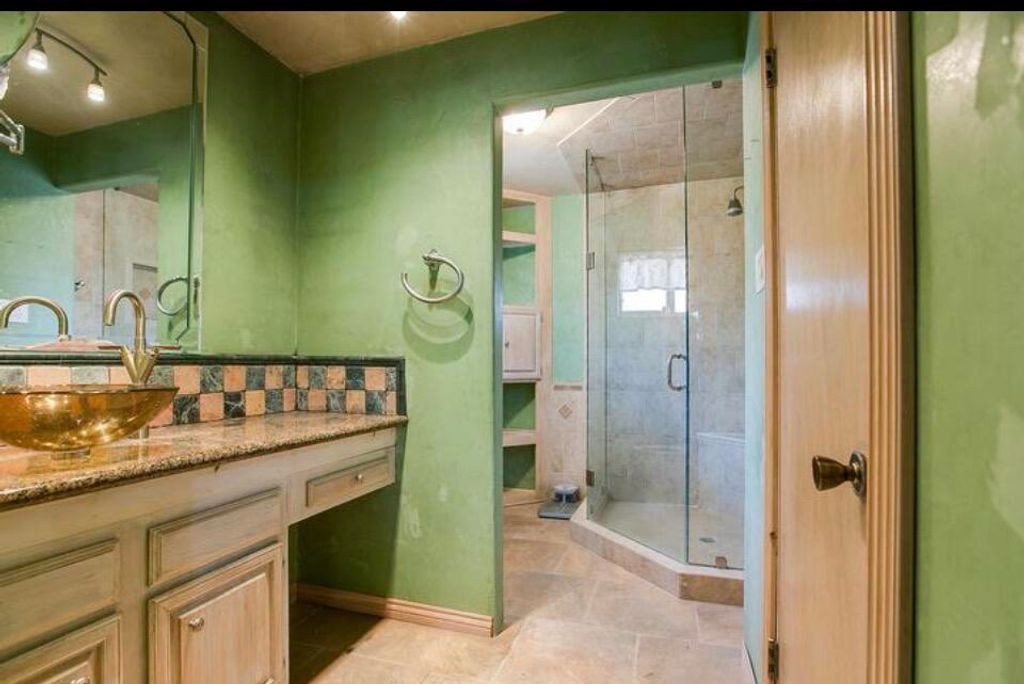 Image 13 of property listing at 3713 Tridens Trail, San Angelo, TX 76904