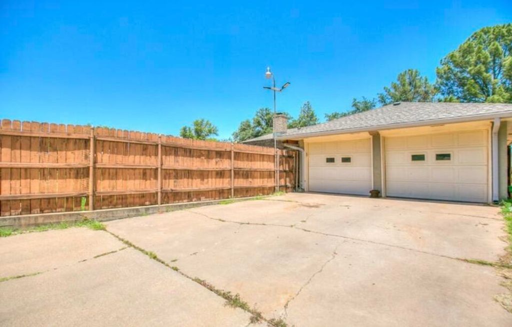 Image 21 of property listing at 3713 Tridens Trail, San Angelo, TX 76904