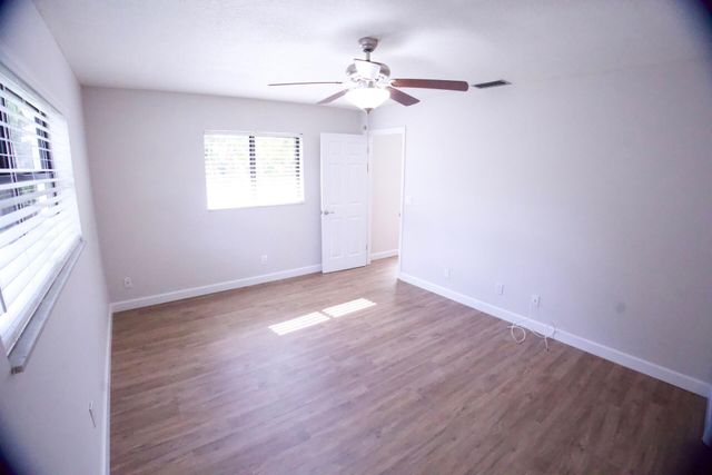 700 N Perry Avenue, Jupiter, FL 33458