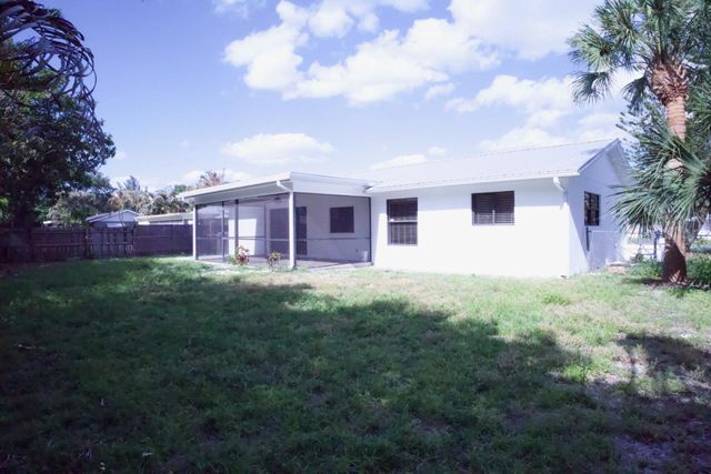 700 N Perry Avenue, Jupiter, FL 33458